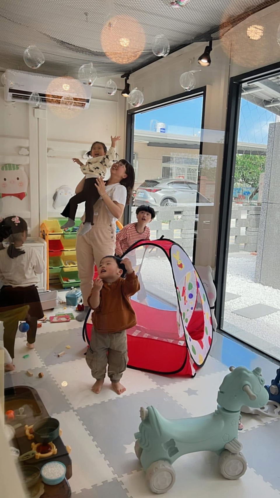 室內寶寶遊戲區